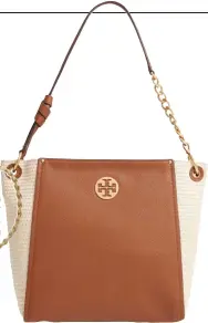  ??  ?? EVERLY LEATHER & STRAW HOBO