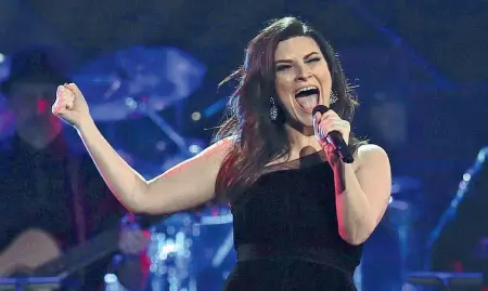  ??  ?? Da sapere Laura Pausini è la cantante italiana più ascoltata al mondo con i suoi oltre 70 milioni di dischi venduti e i suoi awards (un Grammy, tre Latin Grammy e sei World Music tra gli altri)