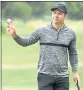  ?? JOHN WOIKE — AP ?? Paul Casey acknowledg­es the gallery during his round of 62. He sports a fourshot lead heading into today’s final round.