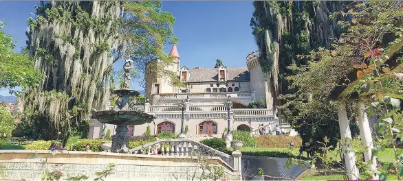  ?? PHOTOS: TOM GIES ?? A popular picnic spot is Medellin’s Museo Del Castillo, built in 1930. Medellin is also known as the City of Eternal Spring.