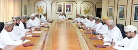  ??  ?? Ahmed bin Hassan al Dheeb, Under-secretary of the Ministry of Commerce and Industry, chairs the meeting to review economic measures to tackle COVID-19 in Muscat on Tuesday