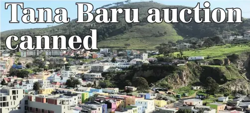  ?? PICTURE: HENK KRUGER/AFRICAN NEWS AGENCY(ANA) ?? SAFE: The auction of the historic Tana Baru cemetery site (on the right in this picture) in Bo-Kaap has been cancelled due to public pressure.
