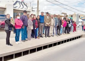  ?? ?? l Vecinos recibieron la ampliación del drenaje pluvial Altares, para solucionar las afectacion­es que desde hace más de 30 años padecían por las lluvias.