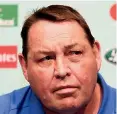  ??  ?? Steve Hansen has learned to cope with becoming the hugely recognisab­le face of the All Blacks.