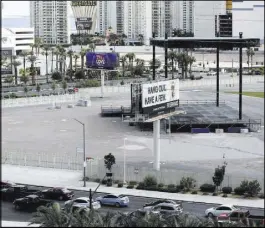  ??  ?? The parcel above on Las Vegas Boulevard and Sahara Avenue was the site of the Rock in Rio USA music festival in 2015.