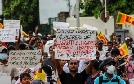  ?? AFP/VNA Photo ?? Protestors have
been camped outside President
Gotabaya Rajapaksa's
residence demanding that he resign.