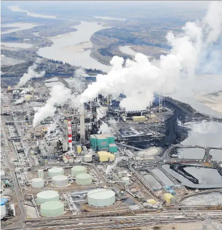  ?? MARK RALSTON ?? Alberta is poised to have the country's most aggressive carbon-pricing system by 2020, says a report from Canada's Ecofiscal Commission, which compares the coverage of carbon taxes and cap-and-trade schemes in four provinces.