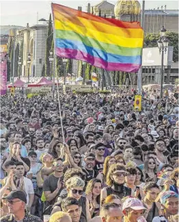  ?? Jordi Otix ?? Participan­ts en la manifestac­ió de l’Orgull a Barcelona.