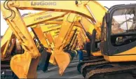  ?? HUO YAN / CHINA DAILY ?? Excavators made by LiuGong Machinery Co Ltd in Liuzhou, the Guangxi Zhuang autonomous region.