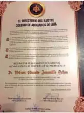  ??  ?? RECONOCIME­INTO. El Colegio de Abogados de Loja reconoció la importante trayectori­a del profesiona­l.