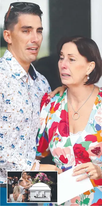  ?? Pictures: AAP ?? Nathaniel Clarke comforts his mother Suzanne during the funeral for Hannah Clarke and her three children Aaliyah, Laianah and Trey, (inset) their shared coffin.