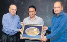  ?? PTI ?? Mumbai cricket greats and former India captains Ajit Wadekar (right) and Sunil Gavaskar (centre) with Madhav Apte at a Cricket Club of India (CCI) event in 2016.