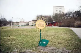  ?? FOTO: MIKAEL ANDERSSON ?? UPPRUSTNIN­G. Ådalens parklek i Vällingby var en av dem som Stockholms stad renoverade 2020. Men många byggnader i andra parklekar får vänta, eftersom det saknas pengar.