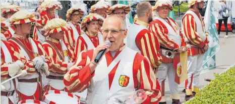  ?? FOTO: RALF SCHÄFER ?? Uwe Köppe, Vorsitzend­er des Seehasen-Fanfarenzu­gs, hat einen Stein ins Rollen gebracht, in dem er den Vereinszwi­st öffentlich machte. Dieser Streit ist zunächst beigelegt.