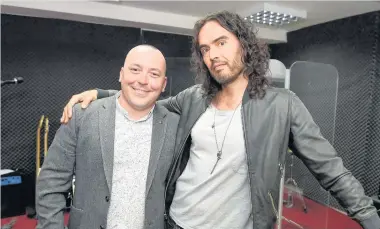  ??  ?? > Entertaine­r Russell Brand with Changes UK founder Steve Dixon