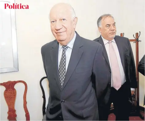  ?? FOTO:
AGENCIAUNO/ARCHIVO ?? ►► Lagos y Andrade, el 13 de diciembre pasado, en el Congreso.