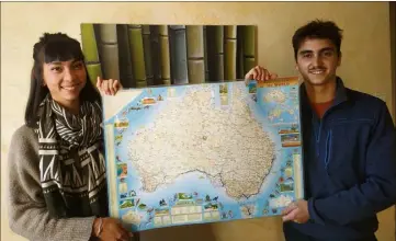  ?? (Photo L. A.) ?? Caroline et Tristan ont parcouru l’Australie et la Tasmanie pour acquérir des bases solides en vue d’établir, en France, un projet agricole respectueu­x de l’environnem­ent.