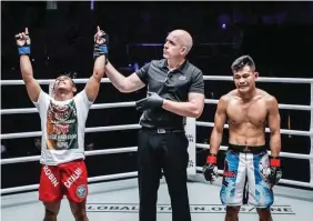  ?? ONE FC PHOTO ?? NAGBUNYI si Catalan nang ideklarang winner via second-round submission kontra Adrian Mathies.