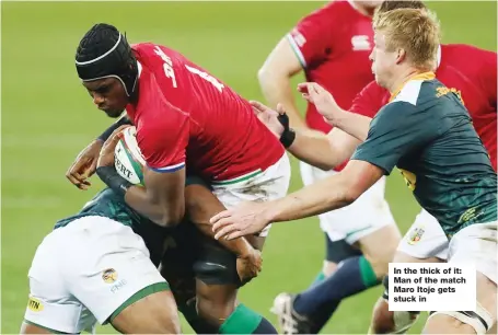  ??  ?? In the thick of it: Man of the match Maro Itoje gets stuck in