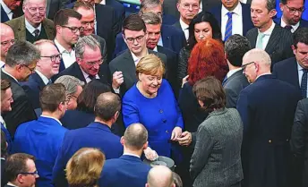  ?? REUTERS ?? La canciller alemana, Angela Merkel, en la sesión de ayer del Bundestag