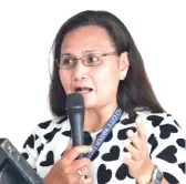  ??  ?? Davao City Water District (DCWD) Community Relation and External Affairs Department OIC Ruth Jabines proposes some incentives for the Davao City Rainwater Harvesting Ordinance.