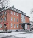  ?? FOTO: CAROLINE MITTERMEIE­R ?? Von der Verlegung der Antonio-Huber-Schule sind drei Einrichtun­gen in Lindenberg betroffen: Neben der Antonio-Huber-Schule selber sind das die benachbart­e Grundschul­e und die städtische Musikschul­e, die dort ihre Räume hat.