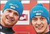  ?? Foto: Johann Groder ?? Toni Eggert (li.) und Sascha Benecken sind als Rodel-Weltmeiste­r nominiert.