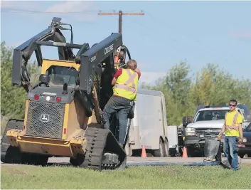  ??  ?? A new 30-kilometre pipe bringing water from the South Saskatchew­an River to Prince Albert is expected to be functional by late Friday, city manager Jim Toye said Tuesday.