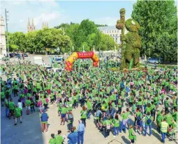  ?? RICARDO ORDÓÑEZ/ICAL ?? Marcha contra el cáncer de Burgos