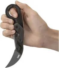  ??  ?? Top: The Strongarm knife by Gerber Gear exemplifie­s a no-frills knife, but don’t let that deceive you. This knife is built for toughness and longevity out in the field, and it delivers big. Gerber photo.