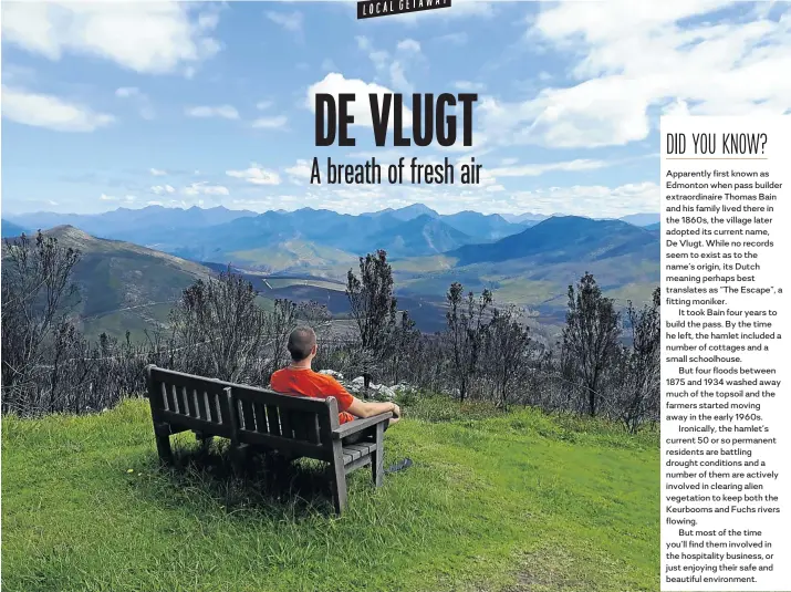  ?? Pictures: Nick Yell ?? Raimund Petsch enjoys the views from Spitskop en route to De Vlugt.