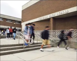  ?? Tyler Sizemore / Hearst Connecticu­t Media ?? For the first time in the 2020-21 school year, students returned to a full-time, in-person schedule at Westhill High School in Stamford on April 19.