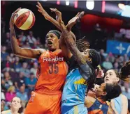  ?? SEAN D. ELLIOT/THE DAY ?? Sun center Jonquel Jones (35) finally arrived in Connecticu­t on Thursday and is good to go when the Sun open their 2018 WNBA season at home on Sunday against the Las Vegas Aces at Mohegan Sun Arena.