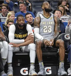  ?? PHELAN M. EBENHACK / ASSOCIATED PRESS ?? The Cavaliers’ struggles since Christmas has led to speculatio­n LeBron James (23) could potentiall­y be moved before today’s trade deadline.