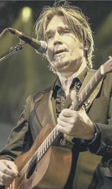  ??  ?? 0 Del Amitri frontman Justin Currie’s voice was superb throughout the concert – soulful, true and affecting