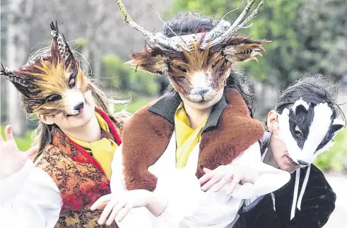  ?? PHOTO: SAM BOAL ?? Festive fantasy: Elise Brennan, Emily Kilkenny, and Justine Doswell were at the launch of the St Patrick’s Festival five-day storytelli­ng spectacle for 2019 national celebratio­ns. Report: Page 18
