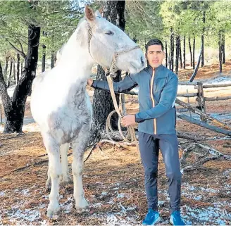  ??  ?? lalo ríos un hombre de campo que se transformó en atleta de maratones