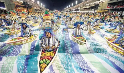  ?? WILTON JUNIOR/ESTADÃO - 27/2/2017 ?? Variedade. Mais econômico, modelo de patrocínio em camarotes no carnaval do Rio atrai marcas além das cervejaria­s