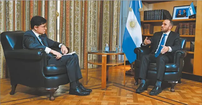  ?? JUAN OBREGON ?? PROPUESTA A LOS ACREEDORES. “Lo que estamos proponiend­o es una reestructu­ración integral que le de a la Argentina un sendero de sostenibil­idad”.