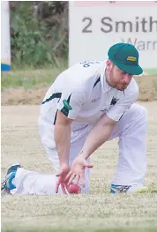  ??  ?? Daniel Glen fields the ball in Division 2.
Page 82 WARRAGUL AND DROUIN GAZETTE November 17 2020