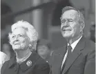  ?? BEISER/ USA TODAY ?? Former president George H.W. Bush and his wife Barbara in 2001. H. DARR