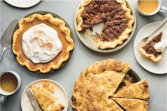  ?? RYAN LIEBE/THE NEW YORK TIMES PHOTOS ?? For the best pumpkin pie, maple-honey pecan pie and classic apple pie, skip the actual pumpkin, increase the pecans and precook your apples.
