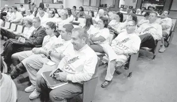  ??  ?? A group from the organizati­on Hispanic Vote attended a Broward County Commission public hearing on new commission districts on Nov. 8, 2011. New district boundaries will be drawn for the nine commission districts before the 2022 elections. SUN SENTINEL FILE