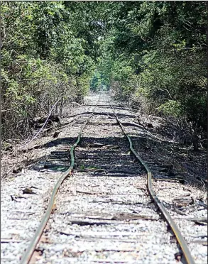  ?? Arkansas Democrat-Gazette/STEPHEN STEED ?? Crooked tracks mar the short-line Northern Louisiana &amp; Arkansas Railroad where it meets Arkansas 4 in McGehee in Desha County. The line runs from McGehee to Lake Providence, La.