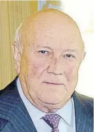  ??  ?? In 1989, President F W de Klerk promises repeal of law allowing segregatio­n of public facilities in South Africa.