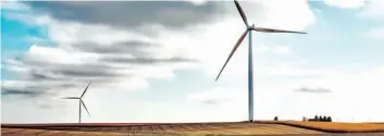  ?? — photo bank ?? Citizen groups Save The Nation and Concerned Citizens of North Stormont have requested a judicial review of Ontario government’s approved wind turbine constructi­on projects.