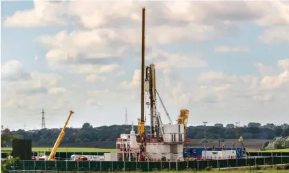  ?? Photograph: MediaWorld­Images/Alamy ?? Shale gas drilling site in Blackpool, Lancashire, in 2017.