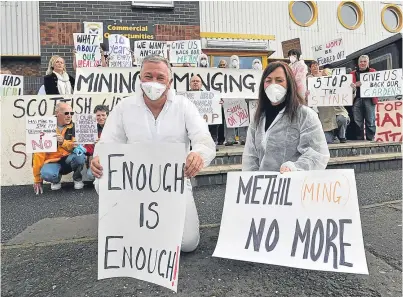  ?? Picture: Kim Cessford. ?? Protesters outside Bayview Stadium, Methil, when the smell was at its peak before remedial works in 2014.