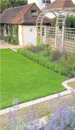  ?? ?? Shape or simply tidy up the edges to provide your lawn with a sharp, crisp finish