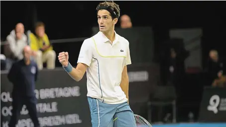  ?? | PHOTO : ALAIN VERMEULEN ?? Dix ans après sa première victoire à Quimper, Pierre-Hugues Herbert se hisse à nouveau en finale.